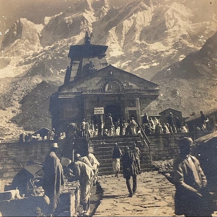 TempleKedarnath's tweet photo. जय केदार बाबा की 🙏🙏🙏🙏 #uttarakhand #केदारनाथ #देवभूमि #Kedarnath https://t.co/8fIjD8zxqL