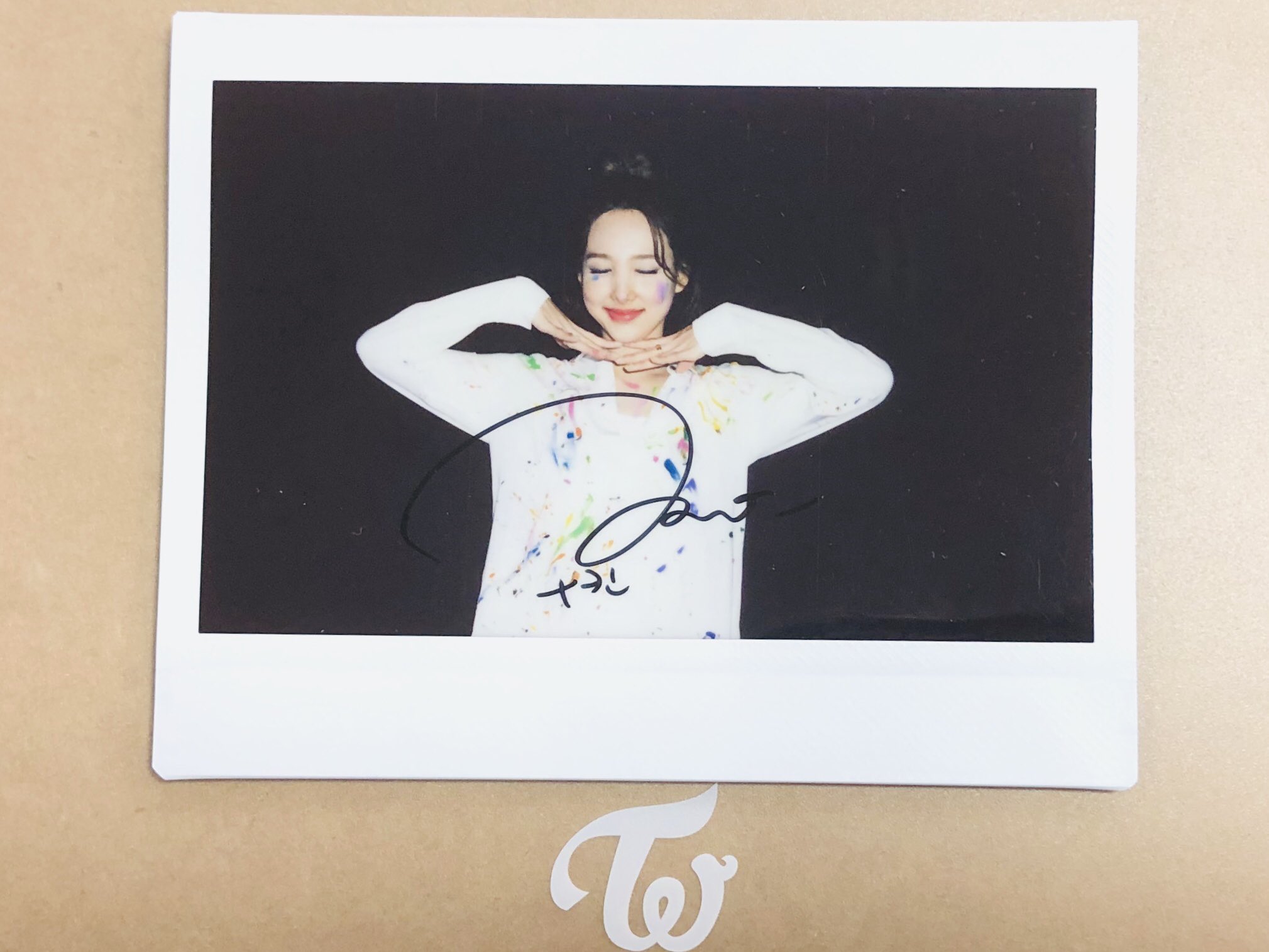 ナヨン サイン TWICE ナヨン 直筆サイン「Yes I am Nayeon」予約特典フォト