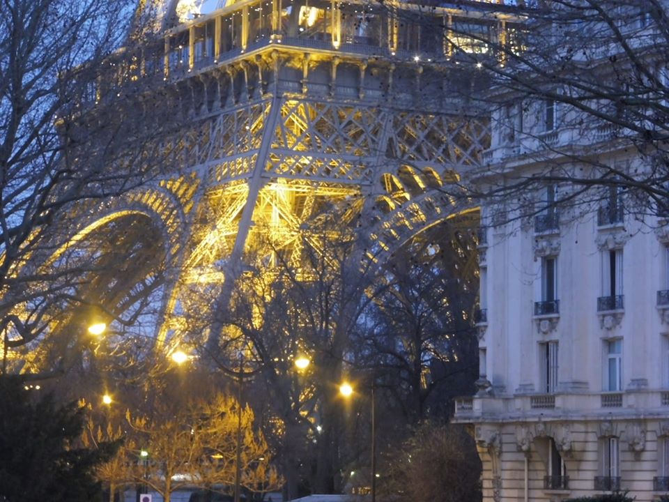 lifefrance's tweet photo. Happy 14 July - Bastille Day! What do you love most about France? 
#thegoodlifefrance https://t.co/Gc1wr9ansY