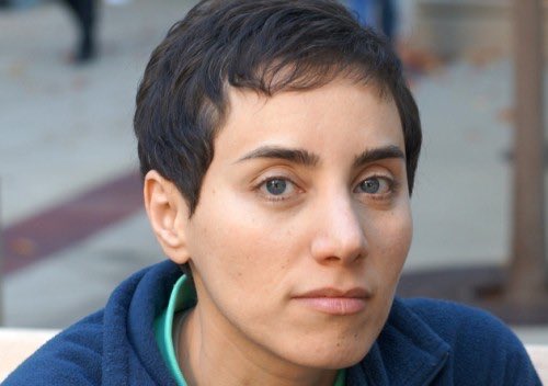 “Es imposible ser matemático sin ser un poeta del alma”. 

Hoy se cumplen tres años de la muerte de la matemática iraní Maryam Mirzakhani, primera y única mujer en conseguir una Medalla Fields. Todo un referente de #MujerYCiencia