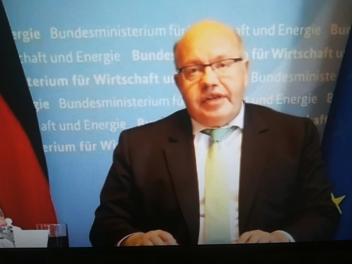 Peter Altmaier, Bundesminister für Wirtschaft und Energie sagt, dass wir uns jetzt in eoner Phase der wirtschaftlichen Stimmulierung befinden. "Industrie ist die Basis unseres wirtschaftlichen Erfolgs." Und die #HMDigitalDays trage auch dazu bei. Mehr: <a href="/MaschinenMarkt/">MM MaschinenMarkt</a>