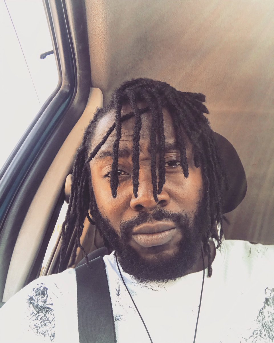 ElormBeenie's tweet photo. #BlackPuma 🐾 #ShowbizNinja 🥋👽⚔️ https://t.co/ri9sunrjLl