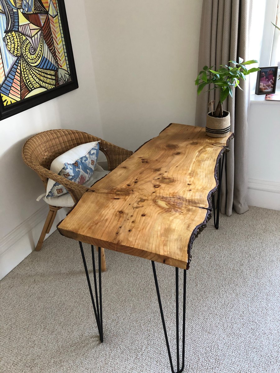 Another beautiful customer project, this time by Callum, who bought a big chunk of Cedar of Lebanon from us and has turned it into an incredible table! With just a sand and an oil, Callum has transformed this wood into something amazing, good job!
#handmadefurniture #woodworking