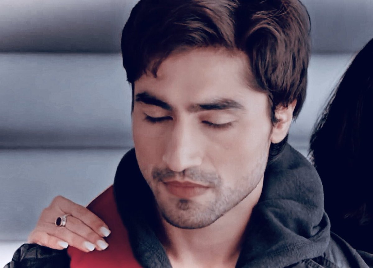 That expression screams: Hands off #HarshadChopda