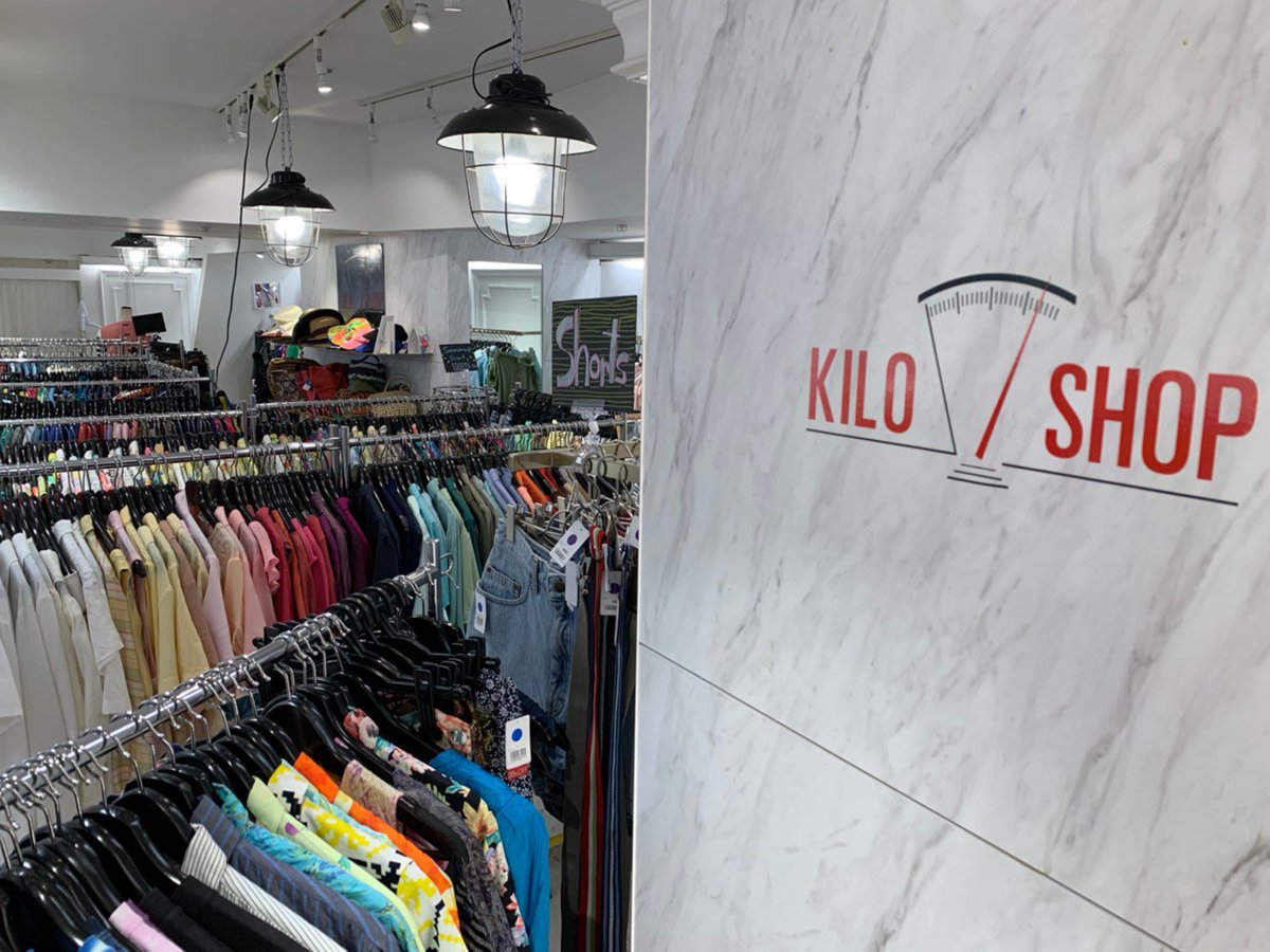 KILOSHOP_TOKYO's tweet photo. KILOSHOP TOKYO 池袋PARCO
〒171-8557
東京都豊島区南池袋1丁目28-2
池袋PARCO B2F
TEL:080-9447-9272

皆様のご来店、心よりお待ちしております♫ https://t.co/P0cCLEunea