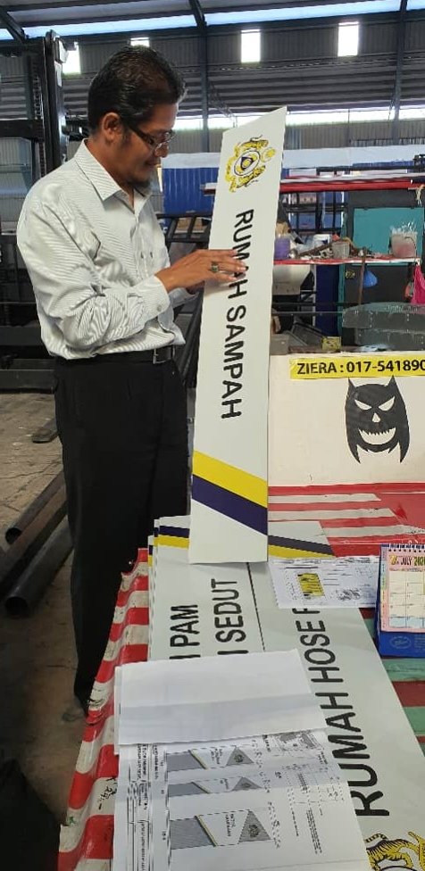 AswadMIsa's tweet photo. Lawatan ke kilang bagi memastikan bahan yg akan di hantar adalah berkualiti dan mengikut speksifikasi.
@jkr_kedah
@JKRMalaysia
@AzizanAR4
@HjIbrahim383
@Zulakmal8 https://t.co/VKpJu6ukPZ
