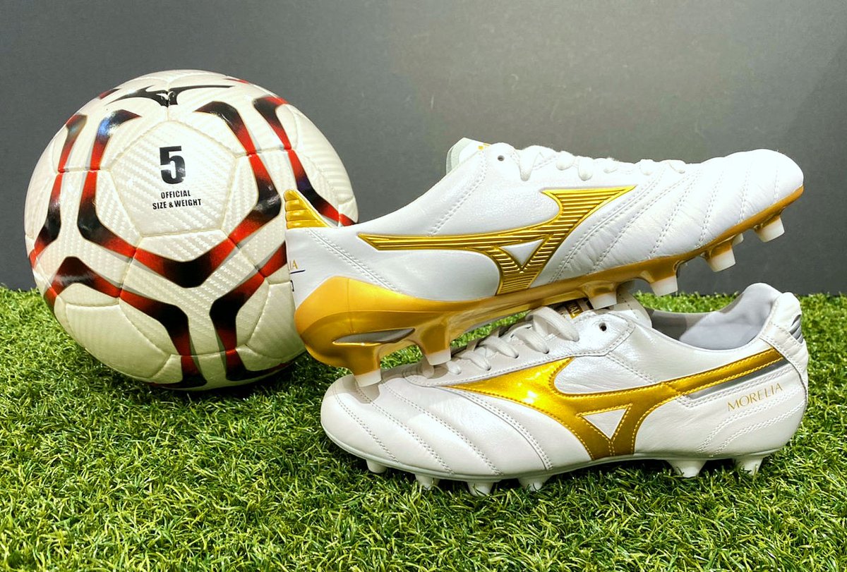 mizuno tokyo gold