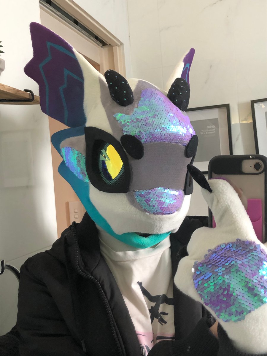 mantacrafts's tweet image. Ok, let’s do it- I’m a new maker and I’m doing a custom partial head giveaway to get noticed!

⭐To enter, RT, FOLLOW, and COMMENT with #ranebogiveaway and a pic of your OC in replies! Ends 31st july - conditions in thread!⭐