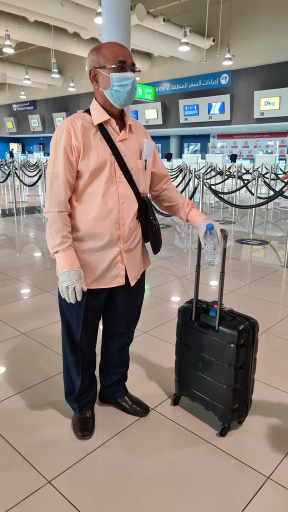 Sabina_Shaikh15's tweet photo. Alhumdulilah ...... proud moment for  all KOKAN COMMUNITY. Our stranded Kokni brothers and sisters boarded their flight back home to Mumbai from DxB to meet to their loved ones.Thank you everyone for your support and duas. All thanks @RahulTulpuleDXB @cityonetourism
@punitshah91 https://t.co/wqZ6rf8Jgv
