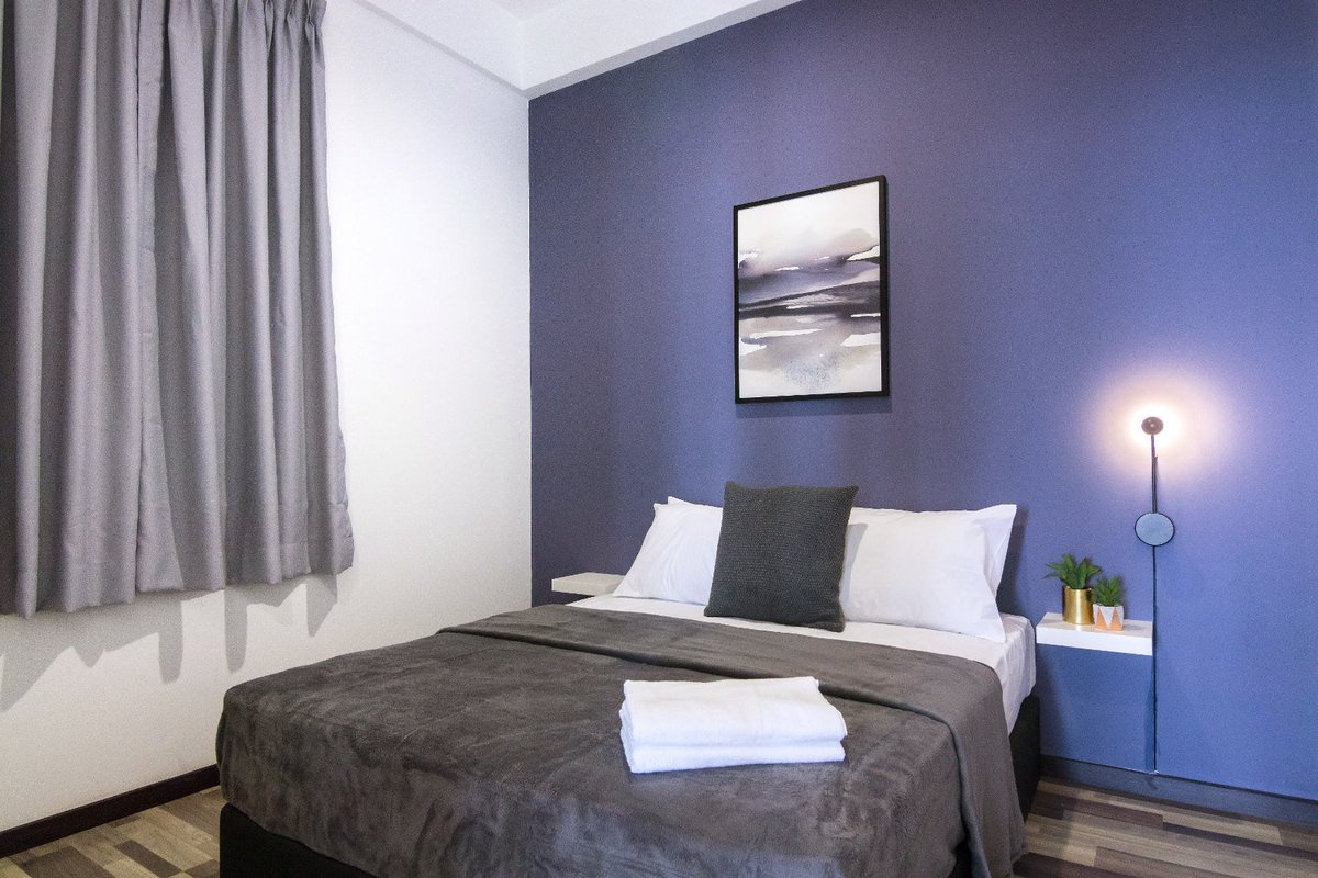 iwanqais's tweet photo. Buy1night, free1night! On tak? If on abg open. Artes Penang &amp; Arte + KL. Korang bayar abg satu malam je, satu malam lagi abg belanja! 😍😍 https://t.co/skYQ2NsdnQ