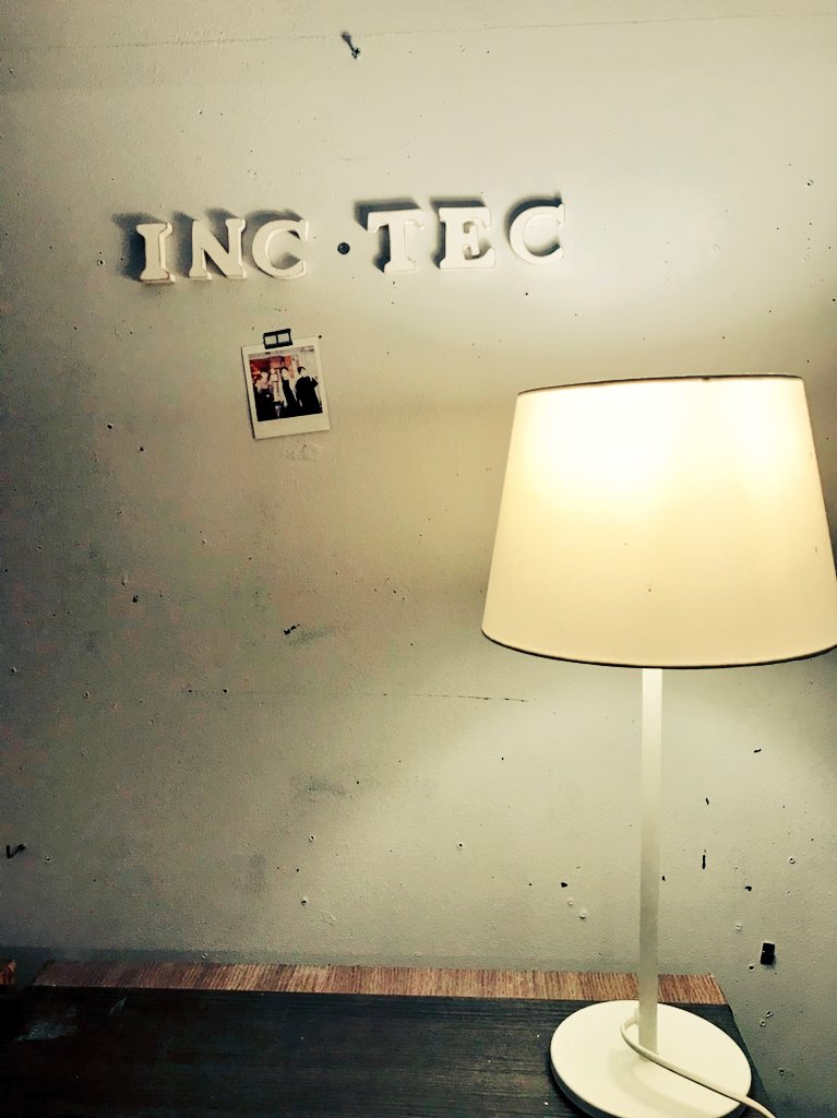 inctec_sendai's tweet photo. 昨夜、インキュテック店内のいろんな思い出たちとサヨナラしまして、解体現場も眺めながらしみじみ…。 https://t.co/X4sQ7QWhCJ