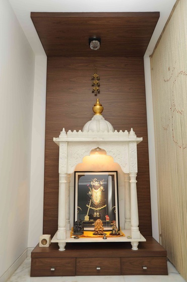ZingyHomes's tweet photo. #Zingify - Design inspiration: 7 Beautiful Small pooja mandir designs.
See more at: https://t.co/DRajRdJwMH
#poojaroom #tanjorepainting #tanjoreart #homedecor #poojaroomdecor #indianhome #vastu #indianhomedecor #ethnichomedecor #indianethnic #culture #temple https://t.co/mfA7cUU1Ln