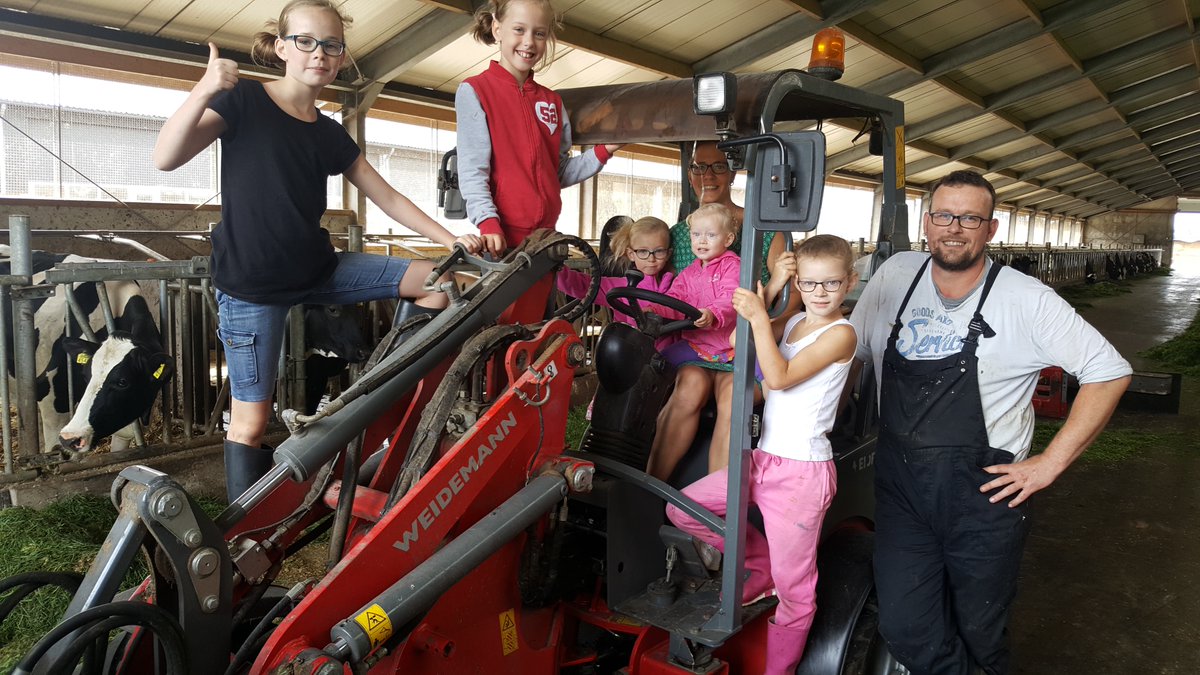 katrinasasse's tweet photo. My #nuffieldag report released today speaks of the need for a paradigm shift in the way we think and make decisions about #farmsuccession There is a long history of gender bias in Agricultural succession and #farm leadership but change is imminent #daughtersinag #genderequality https://t.co/3VSxmqKh5y