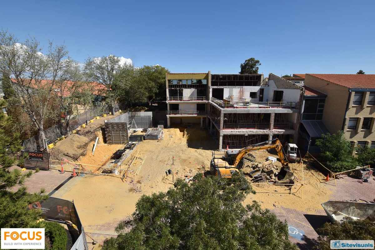 Sitevisuals's tweet photo. Six months of progress at @PenrhosCollege and a whole new fantastic space for STEM education on the way.
#perthconstruction #timelapse #STEM #womenintech #ScienceMatters https://t.co/epZBGZvpFB