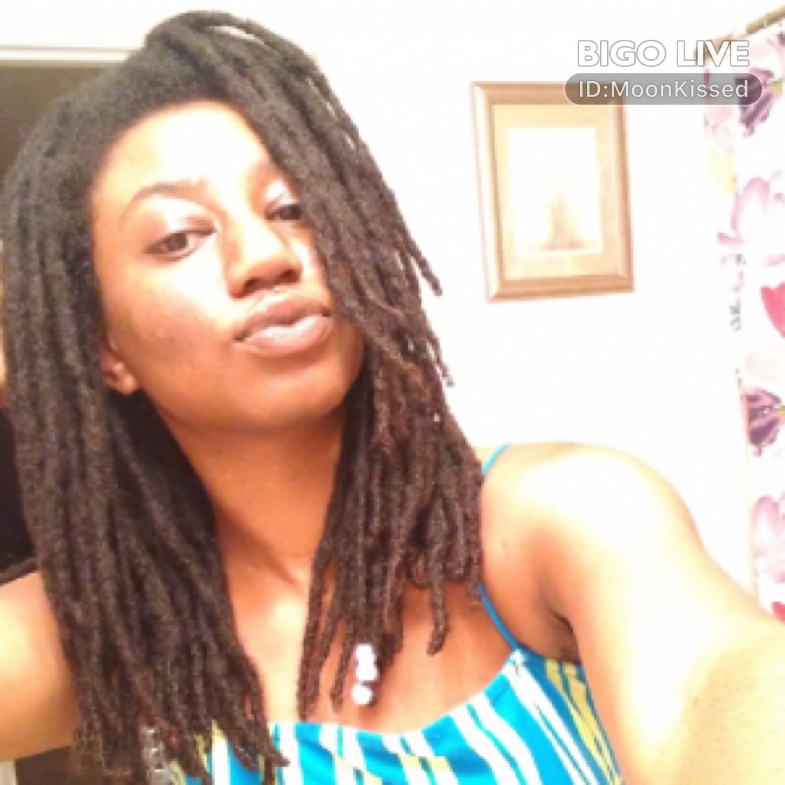 AllenBorum's tweet image. Come and see 🌙ɠơɖɖɛʂʂ🏎️💨🆙's LIVE in #BIGOLIVE: #dance Night Cap w 🌕  
slink.bigovideo.tv/JRd6Ef