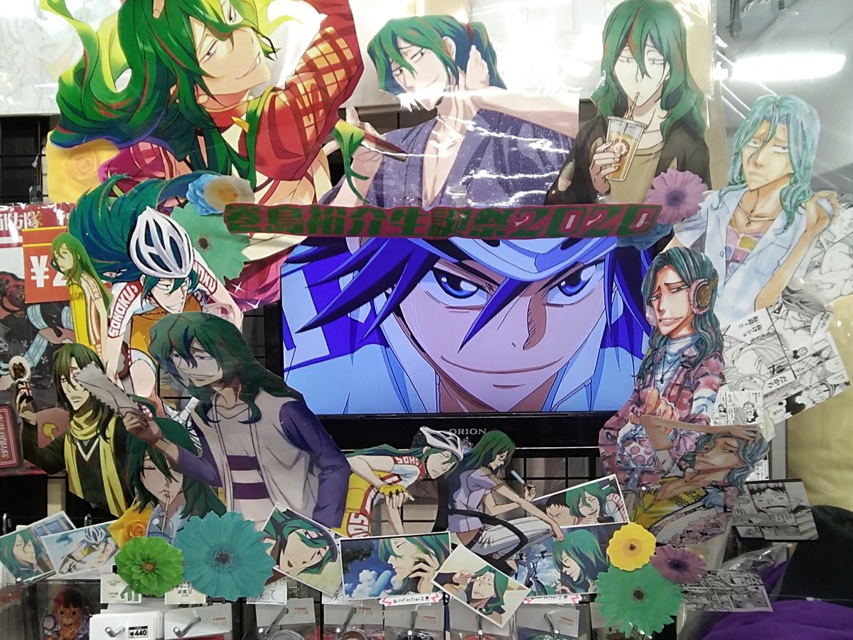 K Books キャラ館 少年まんが No Twitter コーナー紹介 ティーブレイクはやはり紅茶のイメージが Ih2年目の名シーン 手嶋さんvs真波くんの山越えが写っていますが まだまだモニターは巻島さん仕様です トロピカル 弱虫ペダル コーナーお見逃し無く