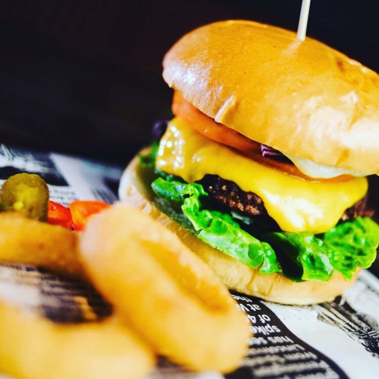 theshirekillar1's tweet photo. It’s all go this week #burgers #theshire #killarney https://t.co/PYXaARh01F