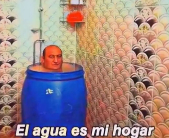 yo: no me quiero bañar 

also yo cuando me baño: