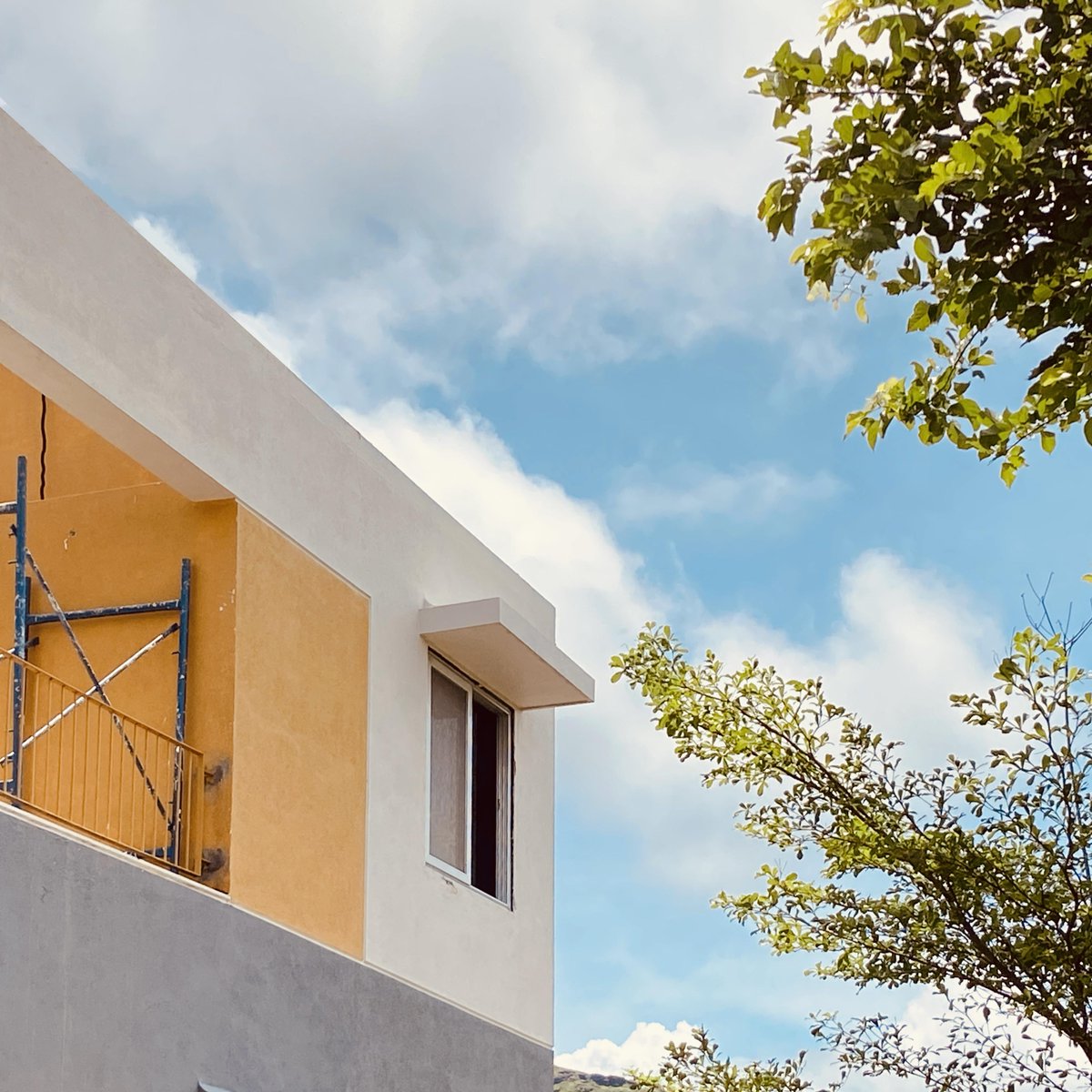 ArchitectsDig's tweet photo. The vacation home we’re designing in Igatpuri. The context led us to visualise a form of a home atop a home — hence the name Stacked Dwelling.
#DIGDesignStudio #IgatpuriHomes #VillaDesign #homegoals #InsideOutside #ElevationDesign #FacadeDesign https://t.co/jsnP56fUzR
