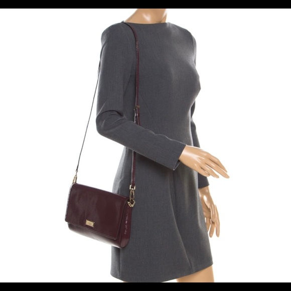 misz_bunz's tweet photo. So good I had to share! Check out all the items I'm loving on @Poshmarkapp #poshmark #fashion #style #shopmycloset #jordan #katespade #bananarepublic: https://t.co/MRe6rnHi5f https://t.co/KirvqApGxH