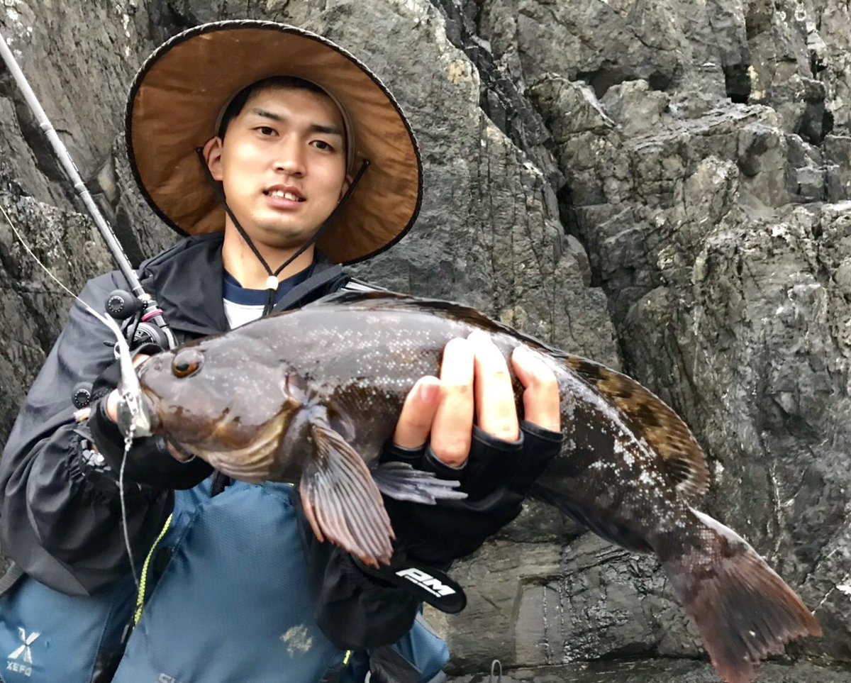 釣りtiki東北 フィッシュアローモニターキャンペーン齋藤大さん 牡鹿半島磯ロックでベッコウ アイナメの釣果 ベイトの多い状況下 フラッシュjのフラッシングを効果的に使って釣果を上げました 6月日 T Co Edxtzp8rsl 7月11日