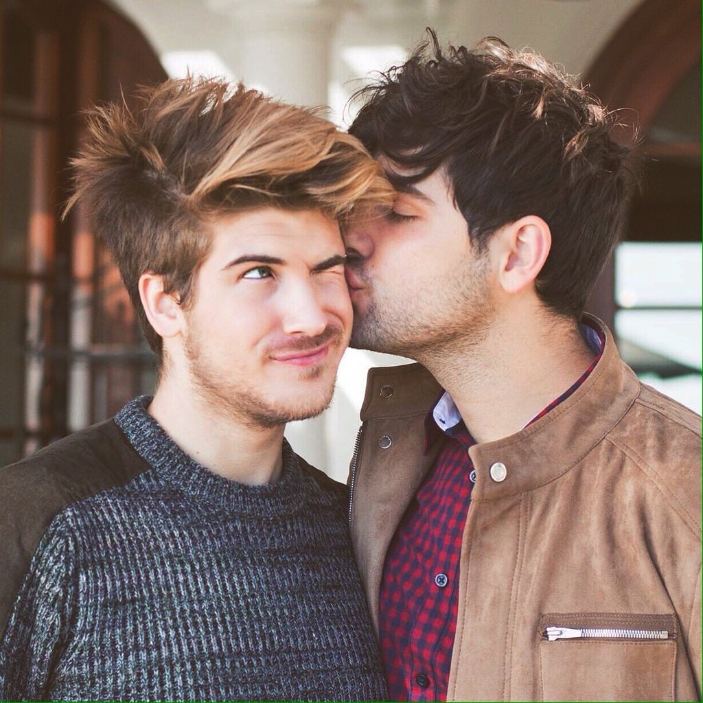 ForeverJanielPr's tweet photo. Taking a nice break ❤️ 
Always remember this beautiful couple.
#janiel #joeygraceffa #danielpreda #misterpreda 
Forever and always in our hearts https://t.co/sLYLWUdtKJ