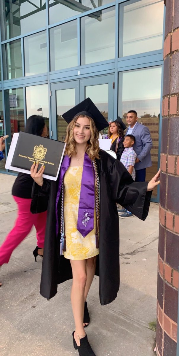 World here I come📸 ~rue*