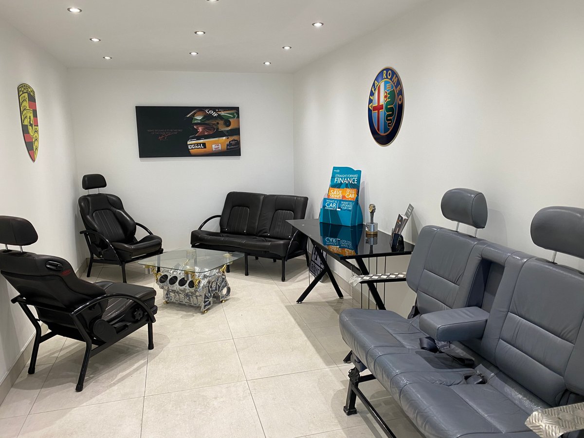 Flipping_Cars's tweet photo. The NEW Waiting Room at https://t.co/VCBGvhHrUc HQ

#HQ #flippingcars #solihull #birmingham #entrepreneur #businessman #motivation https://t.co/LRC0pcSeVf