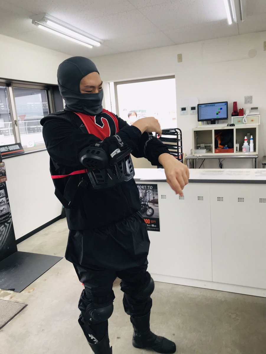 mujina0627's tweet photo. ええ人も多いけど
やっぱりクソ野郎はどこにでも１人はおるんですねー
大型二輪教習の場合
車と中型二輪の運転経験から教官と対等に話し合って時には整備不良で運転しにくいですとはっきり指摘もさせていただく。
経験ない人が9割の教習所でオナニー教官が居るのにびっくりしてる
久しぶりにしょーもな https://t.co/lCZ7Q36h74