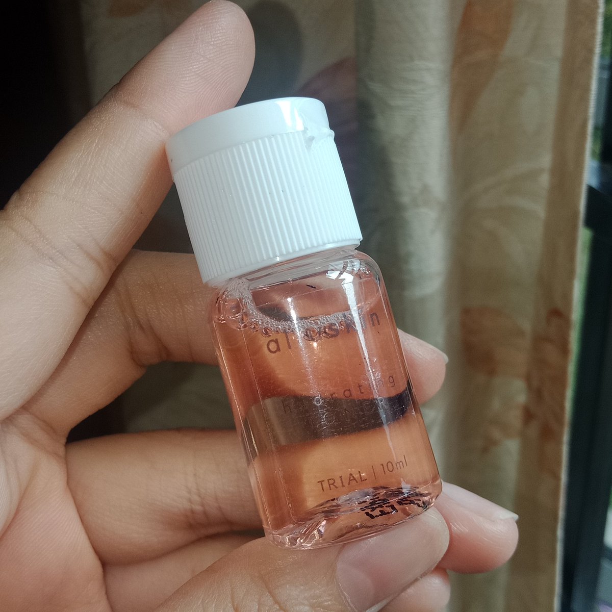 fafahshah's tweet photo. yayy daa smpai this cutie trial toner ❤✨
#hydrationisbasic
@alluskinhq https://t.co/kWSAaWpuQV