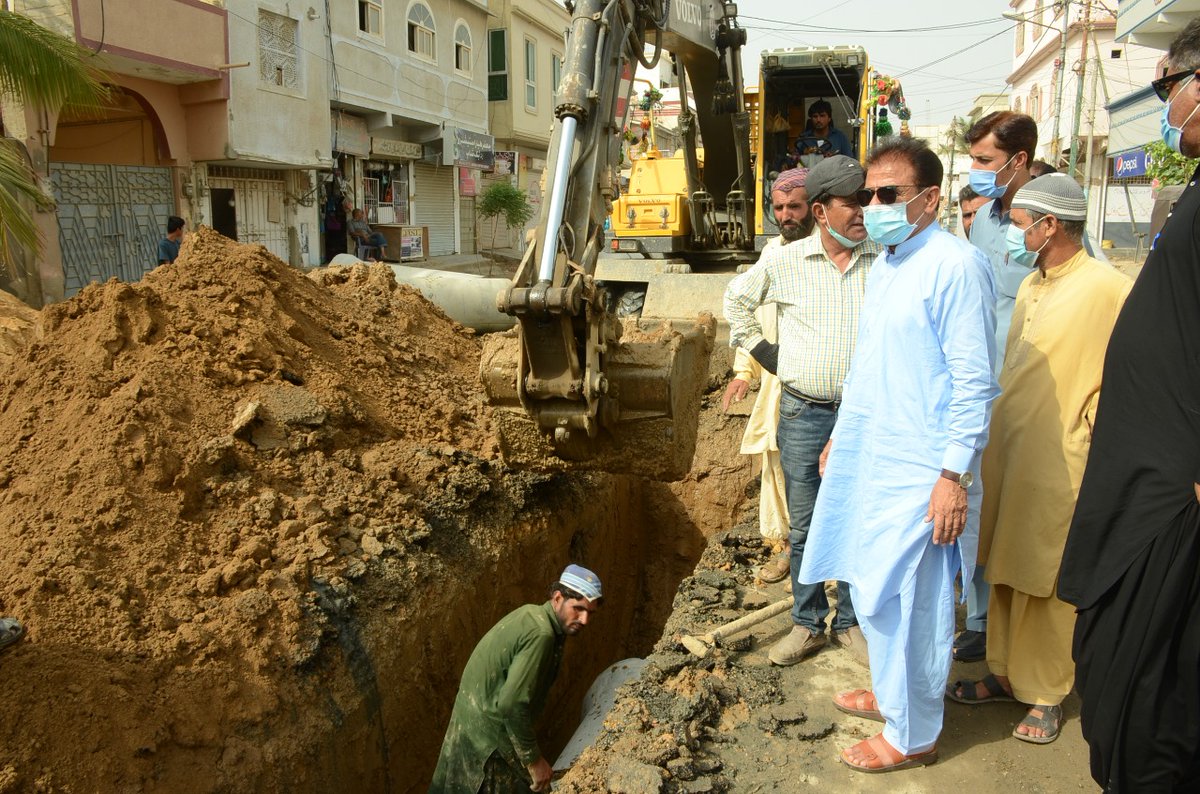 janmohdppp's tweet photo. چیئرمین بلدیہ ملیر جان محمد بلوچ نے یوسی 11 جعفر طیار مرکزی امام بارگاہ کے اطراف کے علاقوں کیلئے جاری سیوریج کے کاموں کا جائزہ لیا
#khidmatmainsabsayaagaysindh
#Karachi #DMCMalir https://t.co/hyam20n4uv
