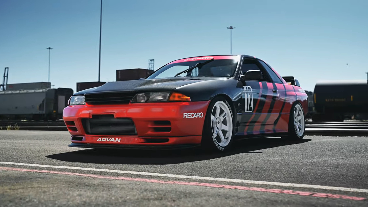 Nissan Skyline GT-R R32 Rocket Bunny [Tuning Template], 41% OFF