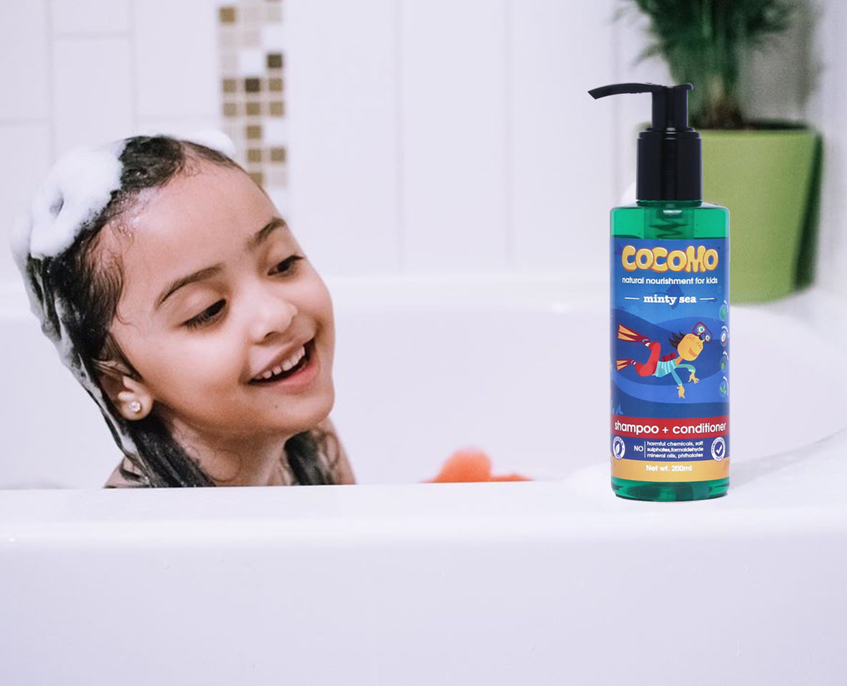 Cocomonatural's tweet photo. Cocomo Shampoo with Conditioner is crafted with natural ingredients to keep your lil one's hair happy and healthy, from root to tip! Our gentle &amp; mild shampoo is pH balanced and tear-free so that your child's bath-time session is fun, cheerful and full of giggles!
#naturalshampoo https://t.co/gQCqjO9BMp