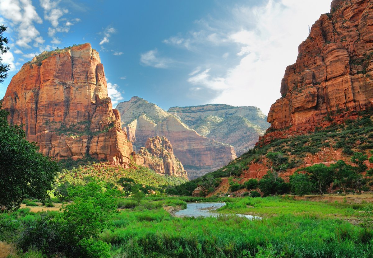 tiogatours's tweet photo. Zuidwest-Amerika barst van de prachtige natuur en indrukwekkende parken. Er is zoveel te zien dat het soms lastig is om het overzicht te houden. Daarom hebben wij onze top 10 nationale parken in Zuidwest-Amerika op een rijtje gezet!

Lees je mee? https://t.co/sUCWH47vrg https://t.co/9eA6CzZSRh