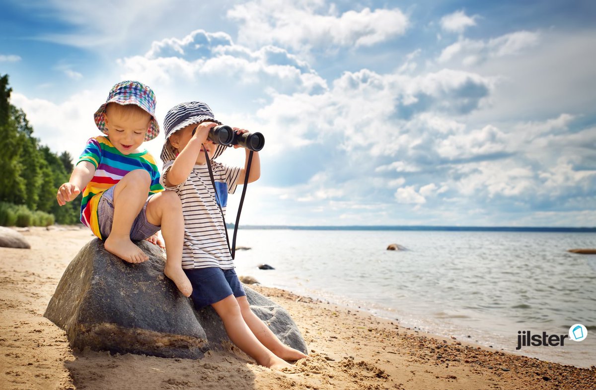 Wat ga jij deze zomer doen? Vakantie in eigen land, thuis of toch nog even naar het buitenland? Leg je vakantieperiode vast in een vakantieboek. Zo heb je jouw favoriete herinneringen altijd dichtbij. 
Lees meer: bit.ly/2VEvkbc