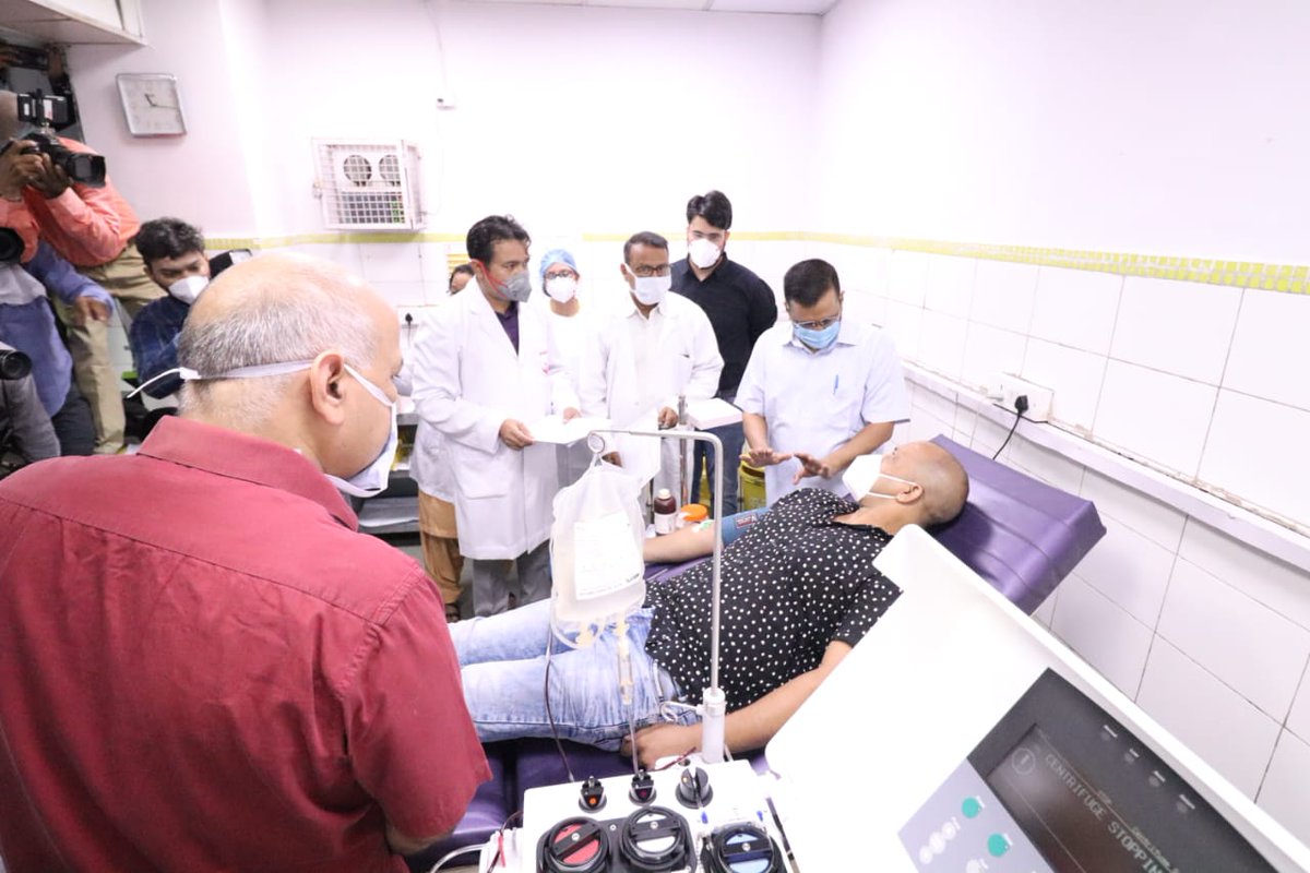 ArvindKejriwal's tweet photo. After huge success of our first plasma bank, we launched Delhi's 2nd plasma bank today at LNJP Hospital

#DelhiFightsCorona https://t.co/vmHuCZv7iZ