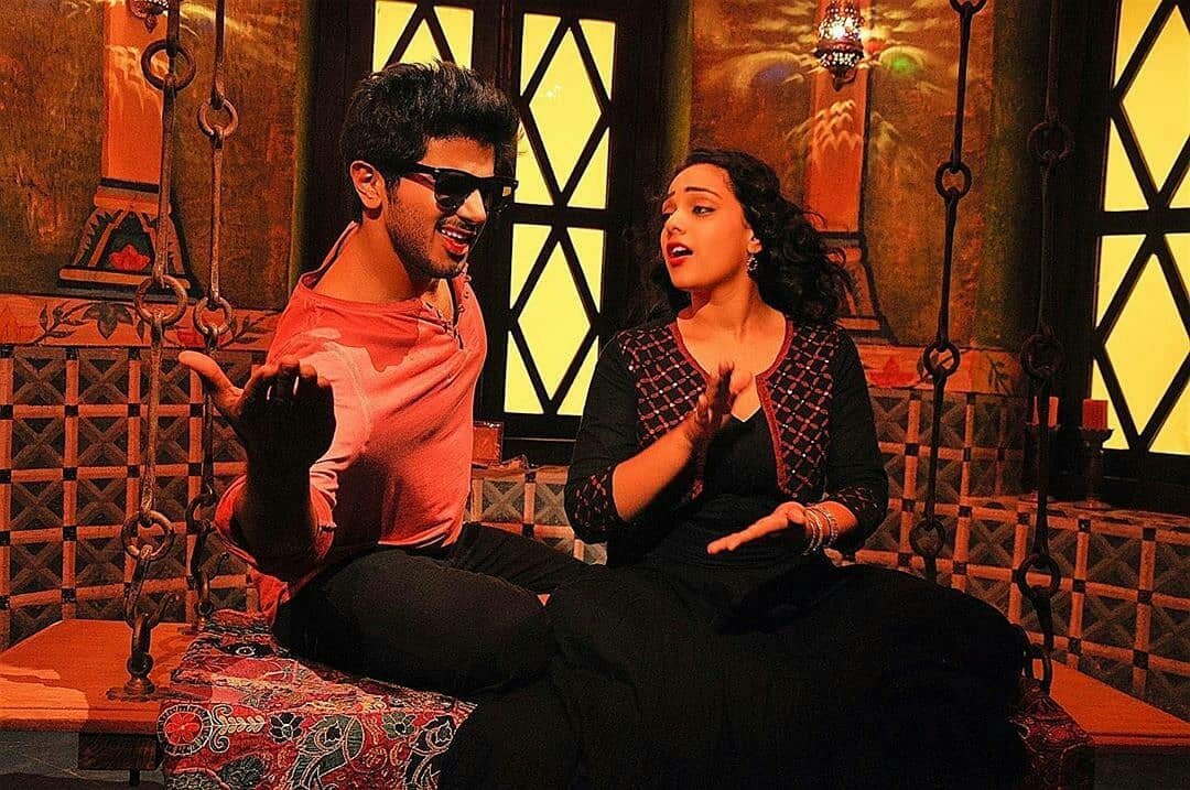 DulquerFANtasy's tweet photo. OK Kanmani unseen..!
@dulQuer @MenenNithya 
#DulquerFANtasy https://t.co/46gR5KUKwj