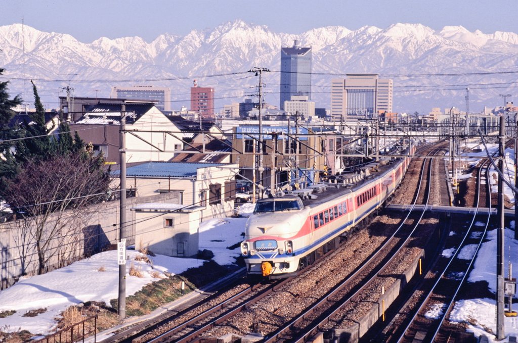 特急しらさぎ 北越 #485系 #489系 #ボンネット #特急色 #白山色 #立山連峰