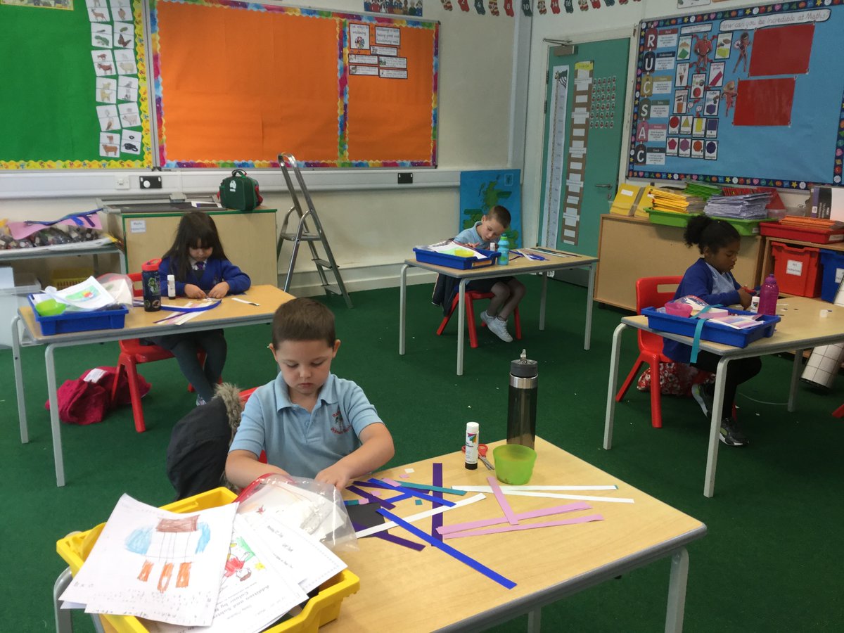 RakegatePrimary's tweet image. Mrs Bradley's bubble working in the class, dancing along to go noodle and some outdoor rainbow hour sessions with Mr BW. #BlackCountryRainbowHour