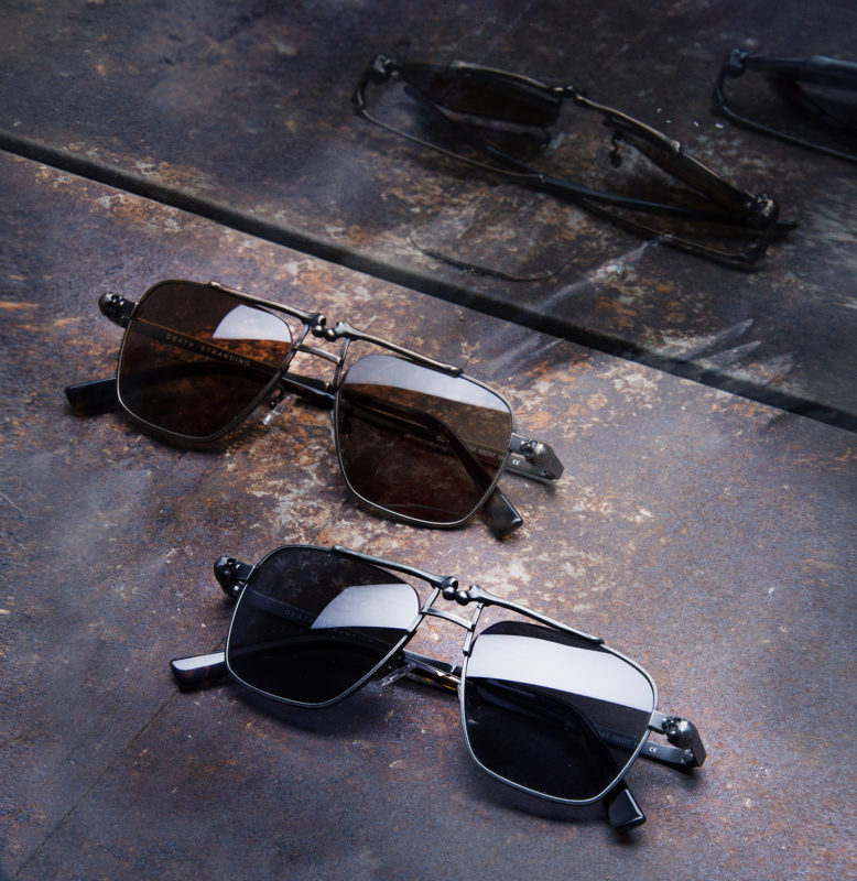 505GamesFR's tweet image. #Concours : #DeathStranding sort aujourd&apos;hui sur PC ! 

🔄 RT + follow pour tenter de remporter un lot composé d&apos;une édition limitée de DEATH STRANDING et d’une paire de solaires de la collaboration HIDEO KOJIMA X JEAN-FRANÇOIS REY 😎

TAS le 20/07

Détails du concours ⬇️