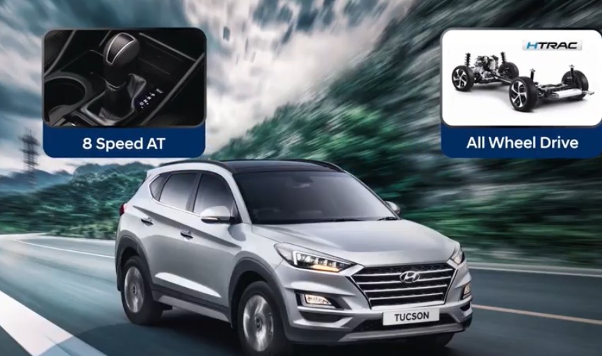 CarWale's tweet photo. The new #HyundaiTucson comes with a choice of BS6-compliant 152bhp 2.0-litre petrol and 185bhp 2.0-litre diesel engine options. Transmission is an #eightspeed #automatic with #AWD as well.
#CWLaunch #TheNextDimension #HyundaiIndia #Hyundai #HyundaiTucson #New2020Tucson https://t.co/mjqhjAwWze