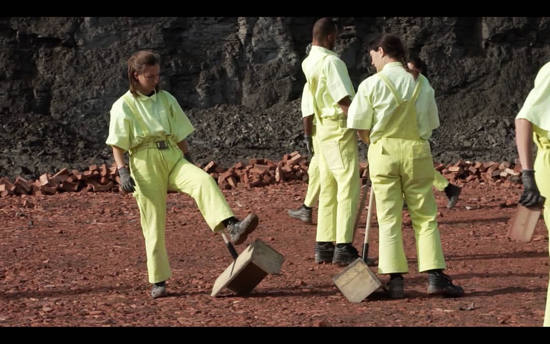 Laura Wilson tweet media