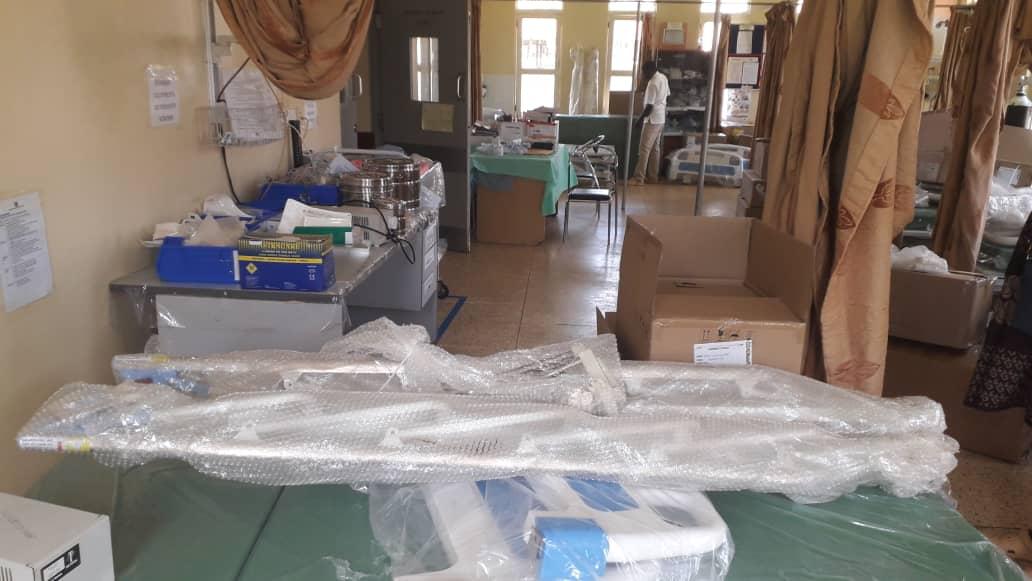 LiberationOnli1's tweet photo. Good  Equipments  ready in Jinja and Mbale Regional Hospital,  and this is going to done in all regional hospitals Across the Country
#Thanks to the MOH
# Dr Atwine
#Dr Acheing
#M7 
#Nrm gvt steady progress https://t.co/O5eBSanJIt