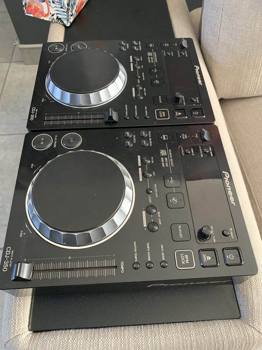 Chymamusique's tweet photo. Selling Cdj 350s around JHB , 1 year old , still in good condition.

Highest bidder by 12PM takes them . They’re both worth 30K on takealot https://t.co/S8vHhQO4cs