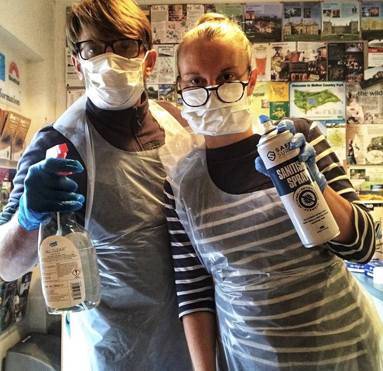 We have never cleaned so much in our lives! Deep cleans, extra sanitising of touch points, full PPE.....We’ve got this! 💪🏼🦠🧽 #campsite #wardenlife #campsitejob #ppe #BeatCOVID19 #wardens