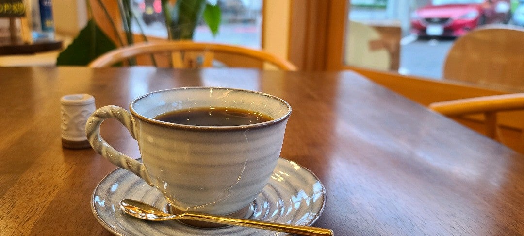 inagi_yuki's tweet photo. ここのコーヒーおいしー(*´ч ` *)アテンザ映りこませるの大好きマン (@ casual cafe plus in 知多市, 愛知県) https://t.co/qoE2n9aFno https://t.co/dWidpYZpco