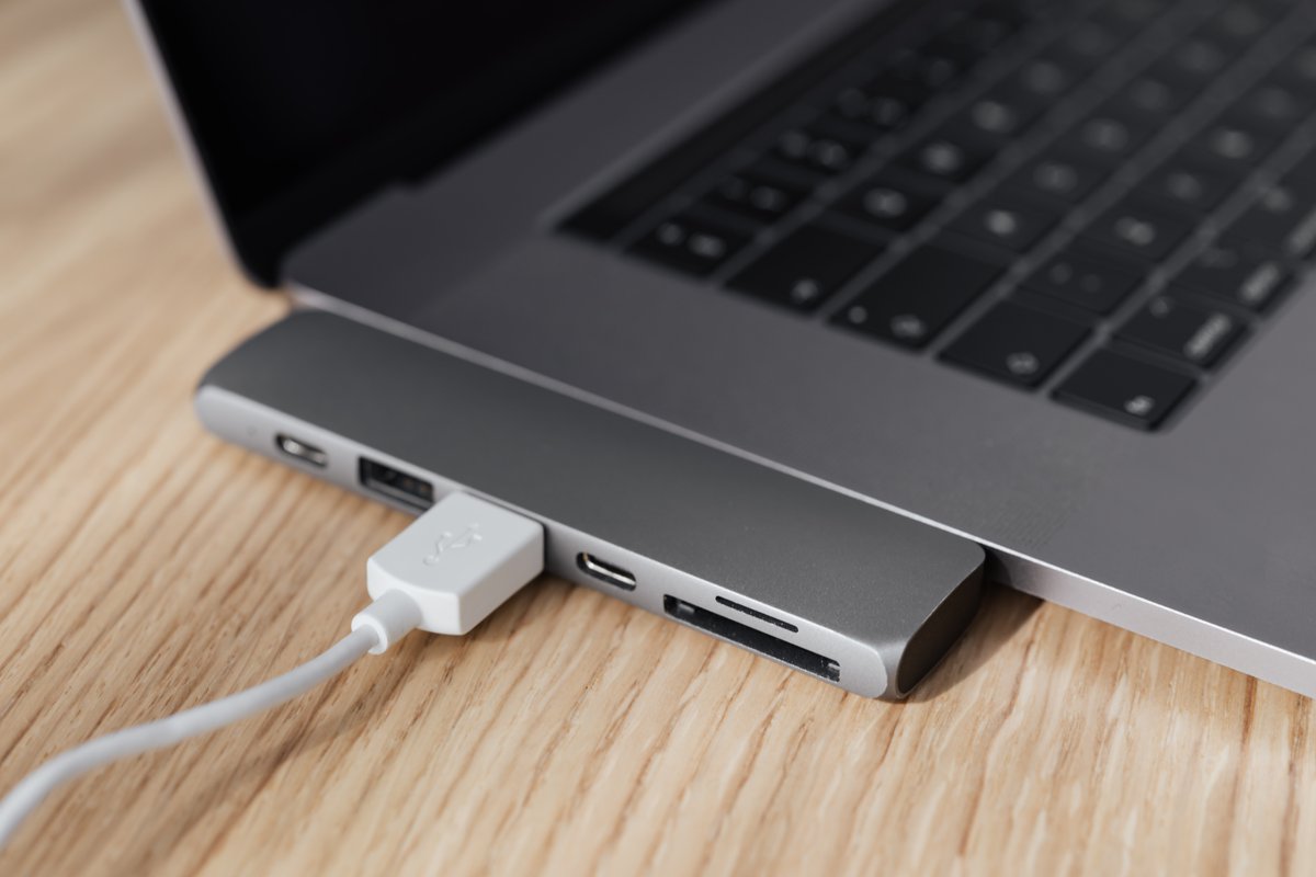 itguys_london's tweet image. Here’s how you can protect your Mac, Windows, or Linux computer from ThunderSpy hackers… | ow.ly/Y5U150A4QKf | #ThunderSpy #ThunderboltPort #ProtectYourDevice #Hackers #Mac #Windows #Linux