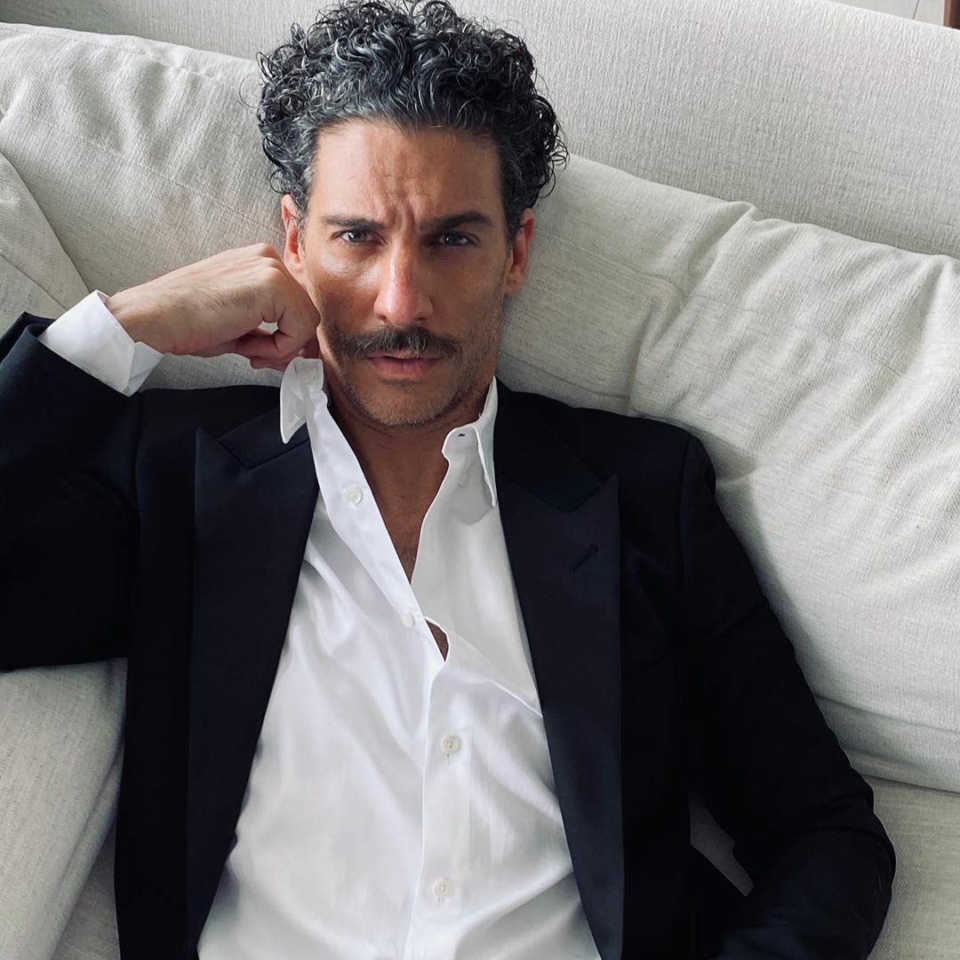TelevistaTV's tweet photo. #MCE: The handsome #ErickElias
• • • • • •
#TelevistaMan 📸 #conbigote https://t.co/k49OkAOj6K