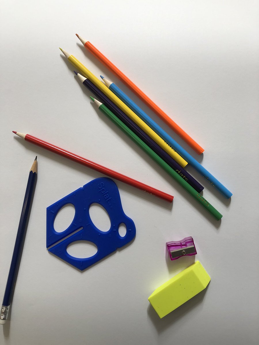 jackie_child's tweet photo. Introduced the girls to @splat3d to have fun designing and playing! Preparing for later in the term when this amazing tool will be used in their Science unit! 👏🏼#designing #splat3d #fun #teaching https://t.co/IFuiMSwYCm