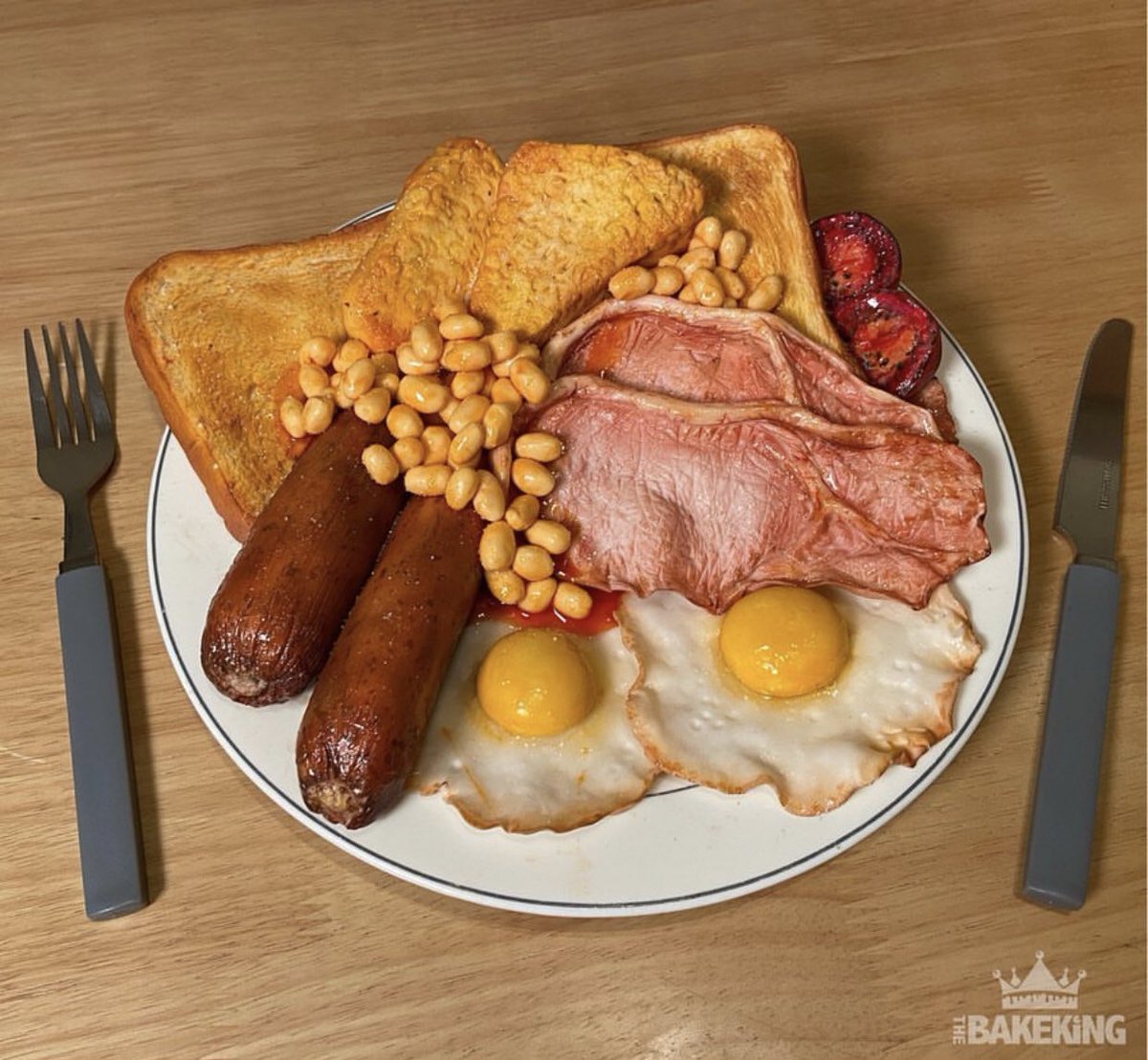 aurelietshiama's tweet image. I shouldn’t have to feel this anger alone.